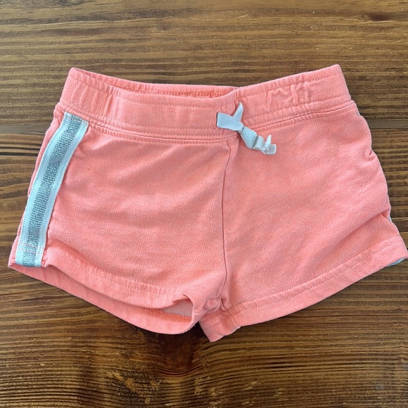 Matching shorts - Picture 4 of 6